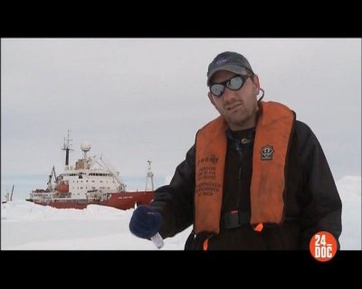   / The polar explorer (2010) DVB