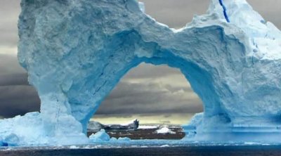  .     / Terra Antarctica: Rediscovering the Seventh Continent (2009) SATRip