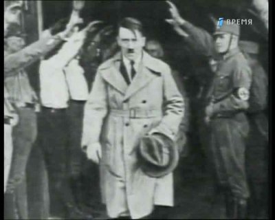  . , ,  / Adolf Hitler. Una guida, un popolo, una nazione (2011) DVB