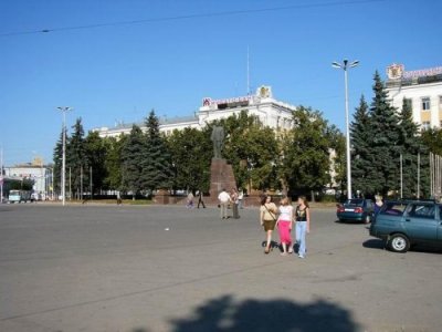   (    2012)