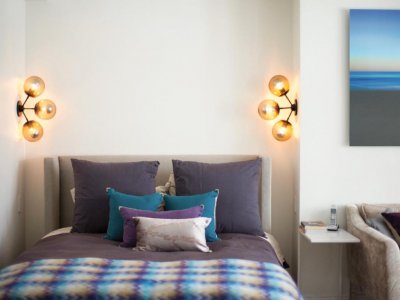 Освещение: использование света в интерьере спальни