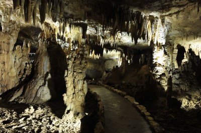 Пять удивительных пещер и пещерных городов Грузии