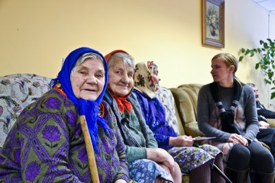 Забота и помощь пожилым, или что такое частный дом престарелых