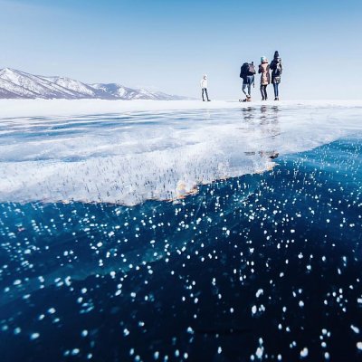 Байкал зимой - удвительные фото покрытого льдом озера