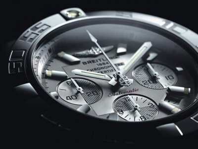 Недорогие и популярные бренды швейцарских часов: качество и стиль по доступной цене