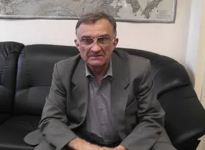 Интервью Суржина В.Н. - изобретателя, автора приборов серии "ВИТОН", нормализаторов энергии пространства и вещества (25 марта 2014 года)