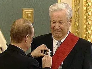 Доллар растёт, нефть теряет в цене, Путин стал вести себя как Ельцин
