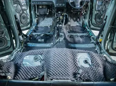 На что повлияет шумоизоляция салона автомобиля