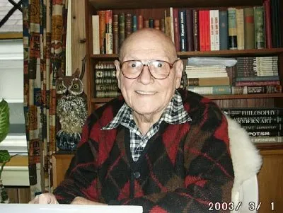 Григорий Климов, автор книг по "высшей социологии"