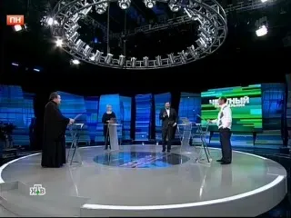 НГ: Беспрецедентная антиклерикальная передача НТВ