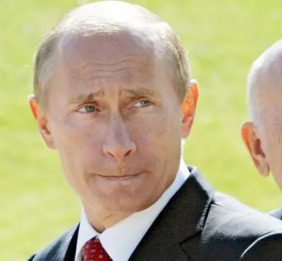 Халтурная модернизация физиономии Путина – мнение финского хирурга