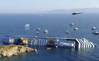 КРУШЕНИЕ лайнера Costa Concordia - Символ Заката Христианского Мира!!!