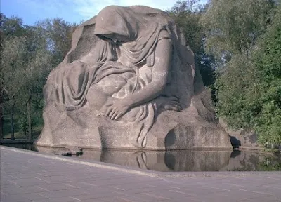 Мамаев Курган – мемориал Шивы и Дурги Мамаев Курган – мемориал Шивы и Дурги