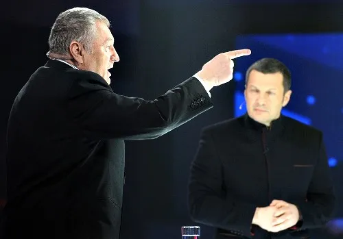 Жириновский поставил на место Пугачёву Жириновский поставил на место Пугачёву