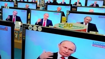 Десять способов манипулирования людьми с помощью СМИ Десять способов манипулирования людьми с помощью СМИ