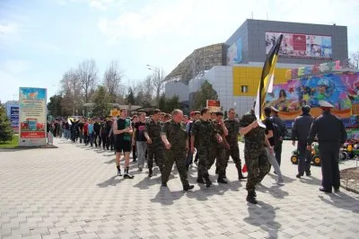Один за всех и все за одного. Русская пробежка в Анапе 8 апреля