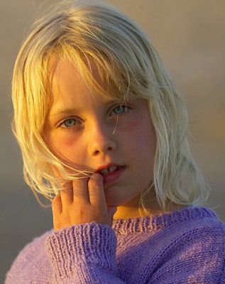     / Ode to a Dying People [Saga]