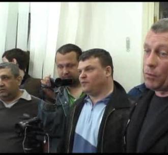 «Союзные» десантники против «поющих» «Союзные» десантники против «поющих»