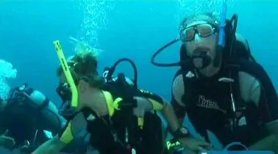 80 островов вокруг света. Рай для дайверов / Il Giro Del Mondo In 80 Isole. A Divers Paradise (2011) SATRip