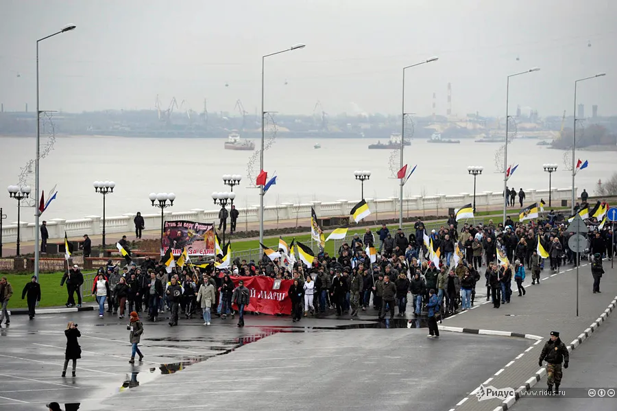 uploads/posts/2012-11/imperskij-styag-simvol-russkogo-nacionalnogo_6.webp