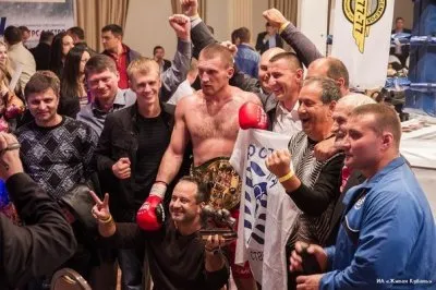 Бой за титул Чемпиона СНГ и Славянских стран между Дмитрием "Кувалдой" Кудряшовым (Россия) и Исроилом Курбановым (Узбекистан)