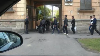 Народный сход против мигрантов на Васильевском острове в Санкт-Петербурге