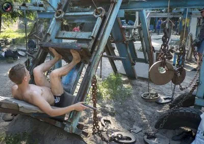 Самая суровая в мире киевская качалка