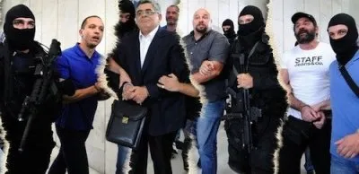 ЗОГ в Греции начал облавы на партию "Золотая заря"