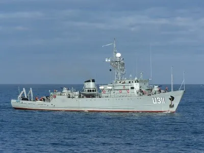 В Крыму над всеми кораблями подняты российские флаги