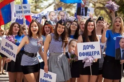 Россия своим существованием мешает построению всемирного государства. Украина нападёт на Россию