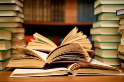 «Большая книга» против «Букера». Кто кого?