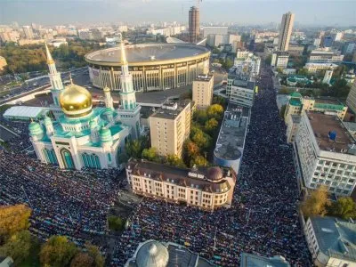 Мозаичная шизофрения многонациональных руководителей РФ: попытка одновременно дружить и воевать с исламом