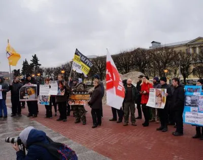 В Санкт-Петербурге прошёл митинг с требованием освободить репрессированных за политические взгляды