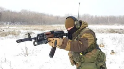 В Донбассе снова бои и артобстрелы