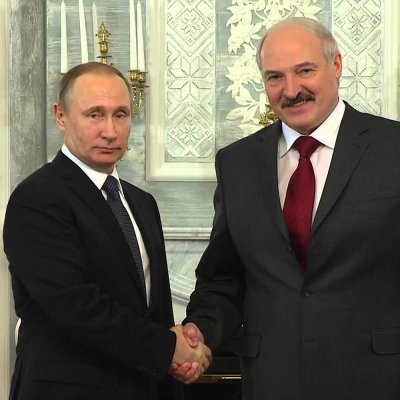 Внешнеполитические многоходовочки Путина: скидка на газ для Лукашенко, подъём тарифов для России