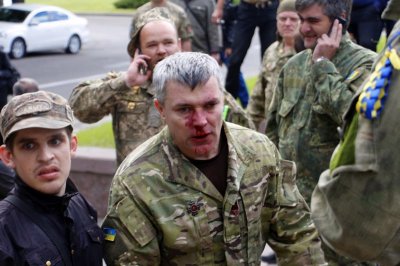 9 мая на Украине массовые драки в Николаеве и Днепре
