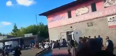 Массовая драка кавказцев с среднеазиатами на рынке в Нижнем Новгороде