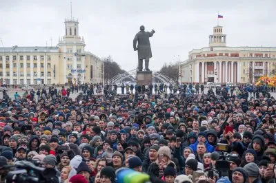 Народный митинг в Кемерово требует наказать виновных в пожаре в ТЦ «Зимняя Вишня»