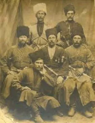 "За рекой Ляохе загорались огни"