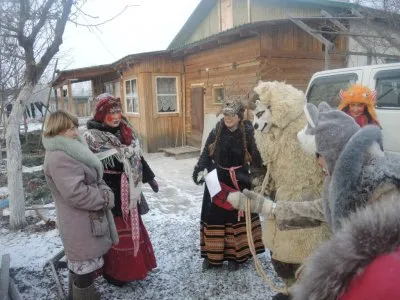 ЗДРАВСТВУЙ, РОДНАЯ КОЛЯДА, МЫ ТЕБЕ ОЧЕНЬ РАДЫ!