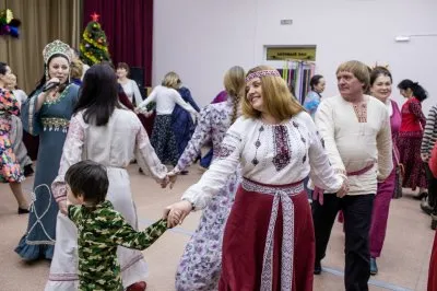 ВЕСЕЛЫЙ ВИХРЬ С СЕРДЕЧНЫМ БРАТАНИЕМ