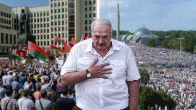По какому пути пойдет Беларусь: русский мир или Речь Посполитая